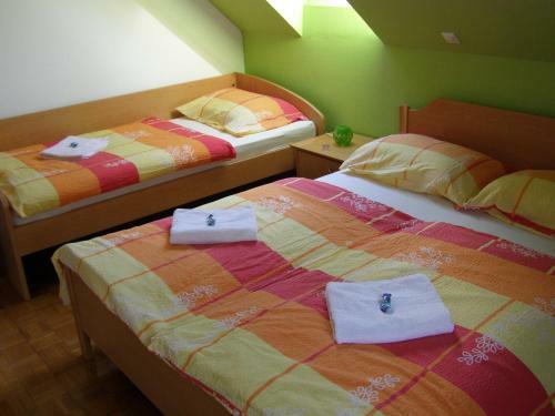 Apartments Mrakic