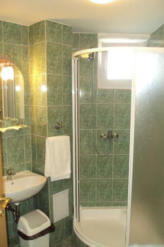 Hostal Pensiunea Warthe