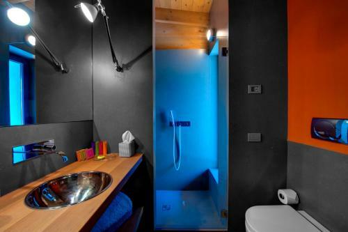 Hostal Vivere Suites & Rooms
