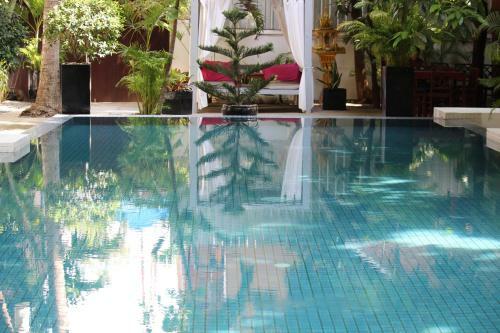 Hotel Blue Lime Phnom Penh