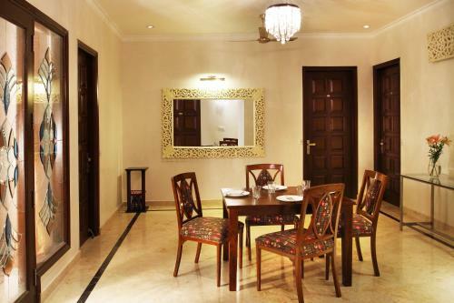 Hostal Perch Arbor Suites