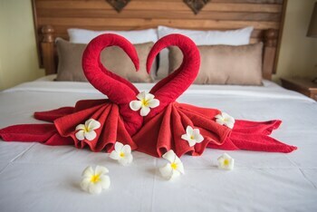 Villa Laem Sila Resort