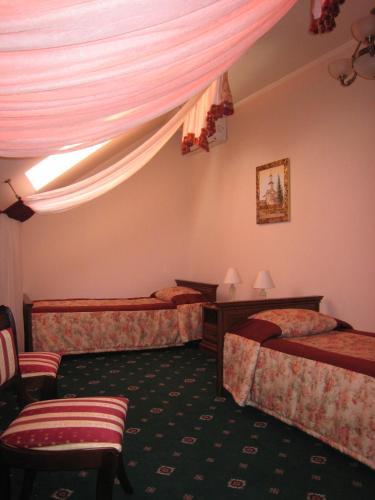Atrium Hotel