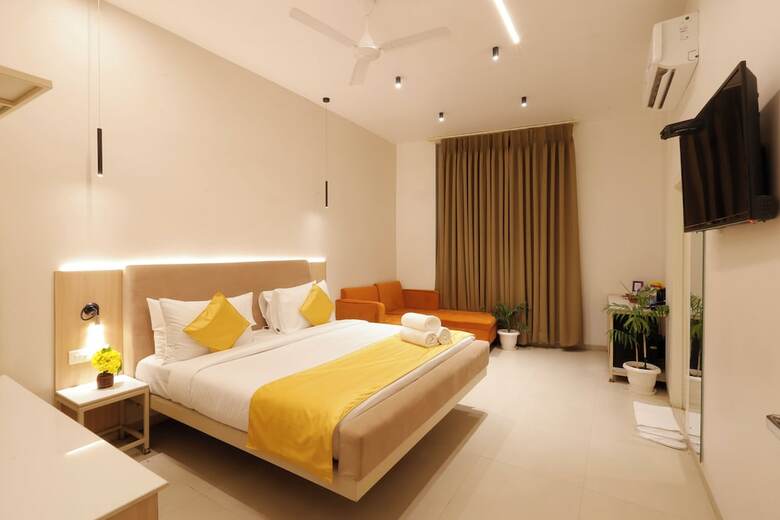 Hotel Varuna