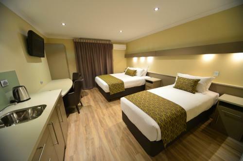 Bentley Motel