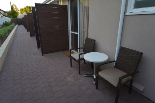 Bentley Motel