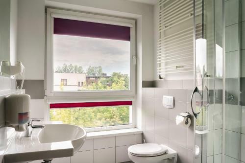 Hotel Focus Katowice Chorz�w