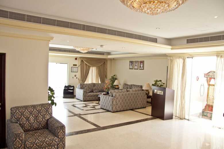 Hotel Regent Beach Resort