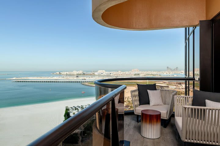 Hotel Le Royal Meridien Beach Resort And Spa