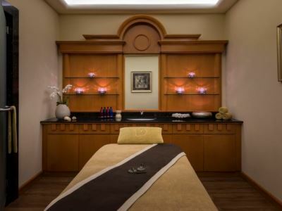 Hotel Le Royal Meridien Beach Resort And Spa