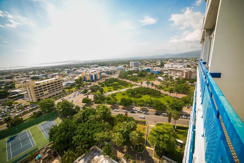 Jamaica Pegasus Hotel