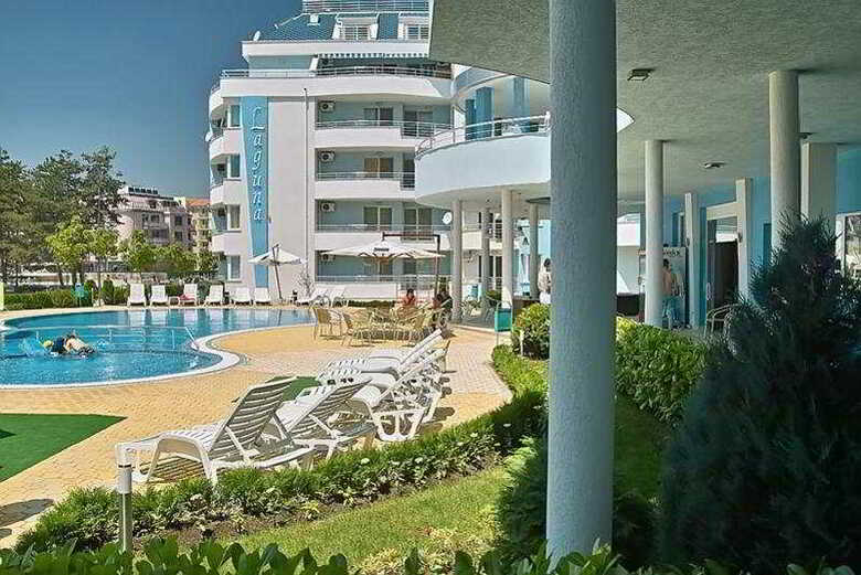 Hotel Laguna Holiday