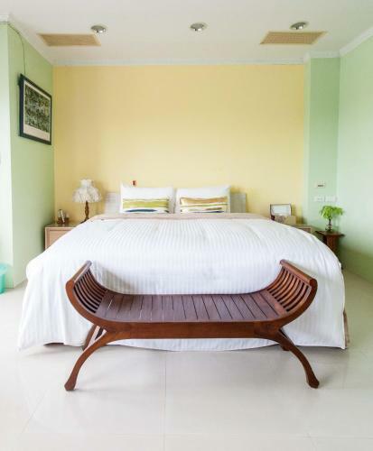 4 Seasons B&B