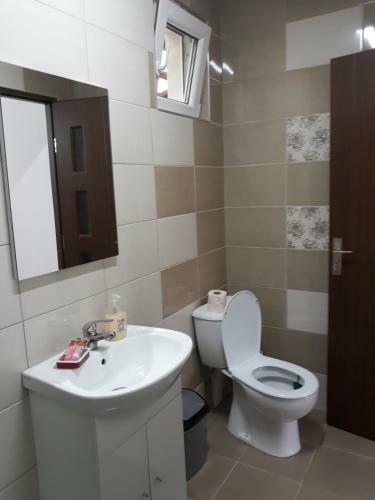 Hostal Pensiunea Covaciu