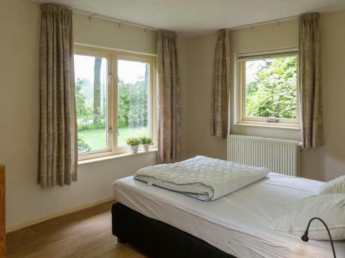 Holiday Home De Lansert 1