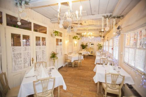 Hotel Sz�rcsa