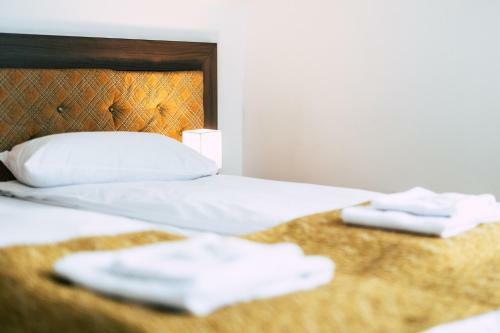 Hostal Pension Gallery