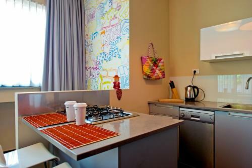 King George Apartments