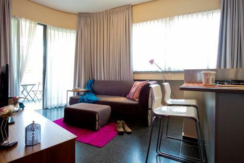 King George Apartments