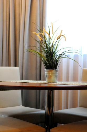 King George Apartments