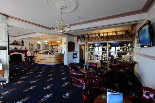 Bed & Breakfast Royal Temple Yacht Club