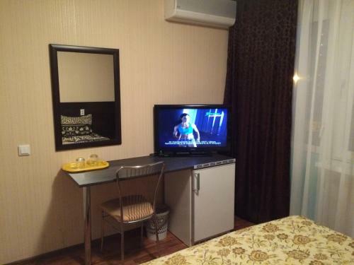Yuzhniy Hotel