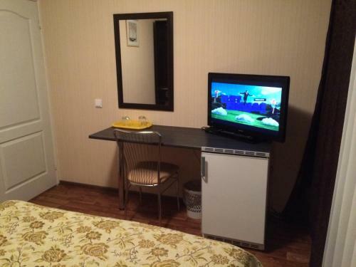 Yuzhniy Hotel