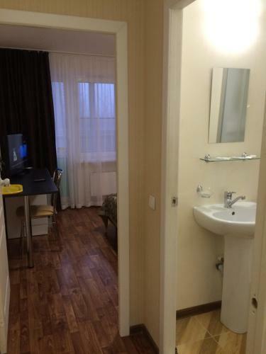 Yuzhniy Hotel