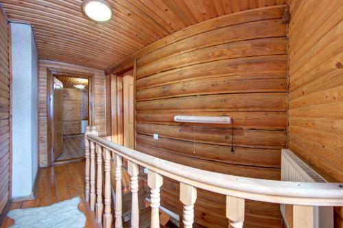 Lodge Dolyna Gir