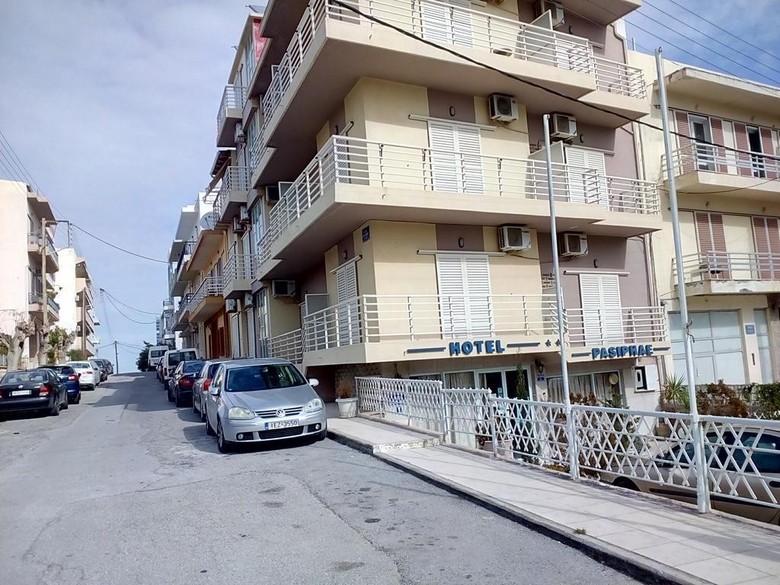 Pasiphae Hotel