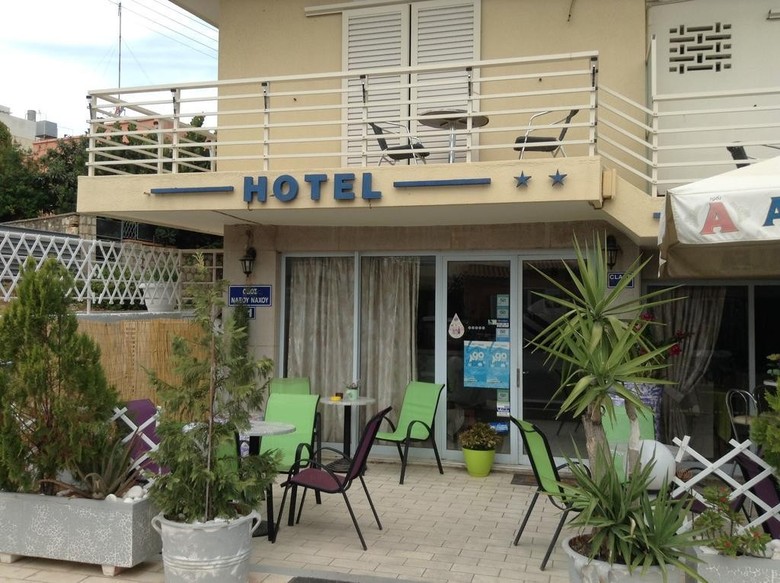 Pasiphae Hotel