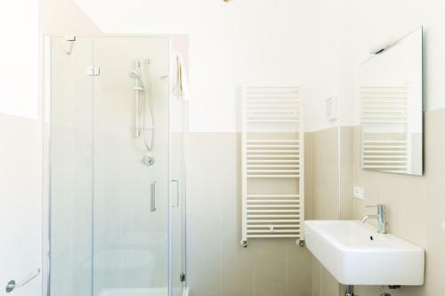 Bed & Breakfast Tangram House