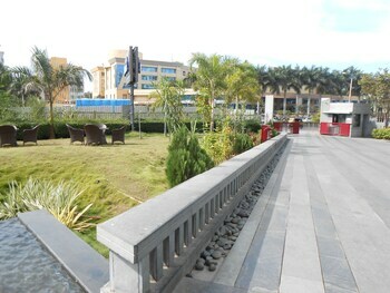 Hotel Noorya Hometel