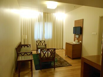 Hotel Noorya Hometel