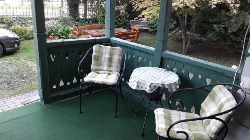 Bed & Breakfast K�t Lotti Villa - Gy�gypanzi�