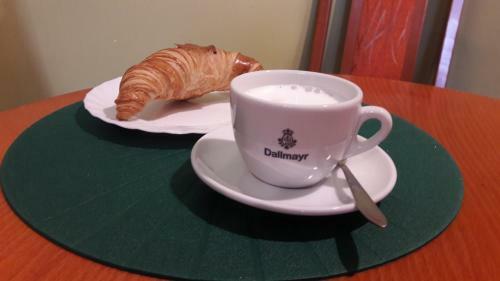 Bed & Breakfast K�t Lotti Villa - Gy�gypanzi�