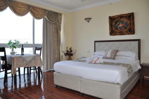 Hotel Suites Bat Yam