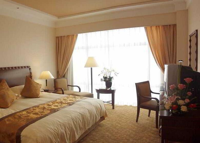 Hotel Equatorial Shanghai