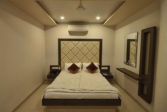 Hotel Flair Inn