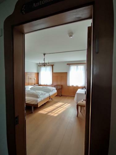 Hostal Kloster Dornach