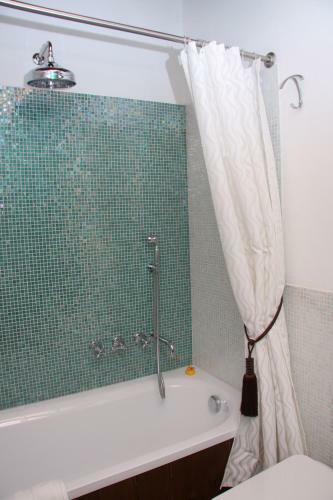 B&B Cal Torello