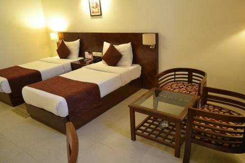 Hotel Sobti Continental