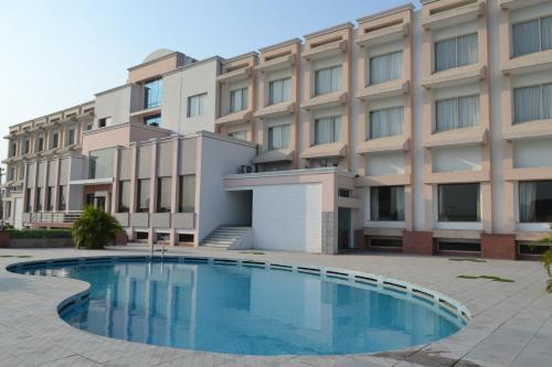 Hotel Sobti Continental