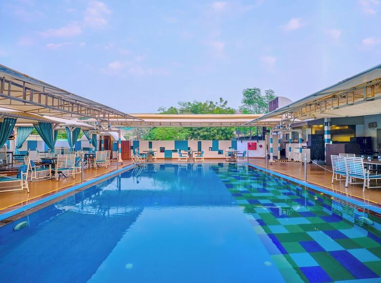 Sayaji Hotel