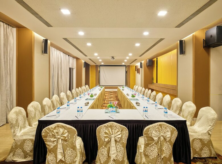 Sayaji Hotel