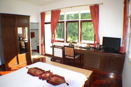 Hotel Ao Thai Resort