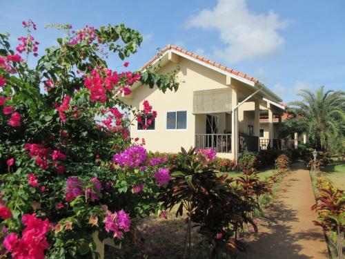 Hotel Ao Thai Resort