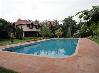 Hotel The Radha Ashok