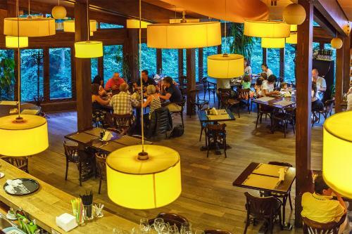 Hostal Hotel Piatra Soimului