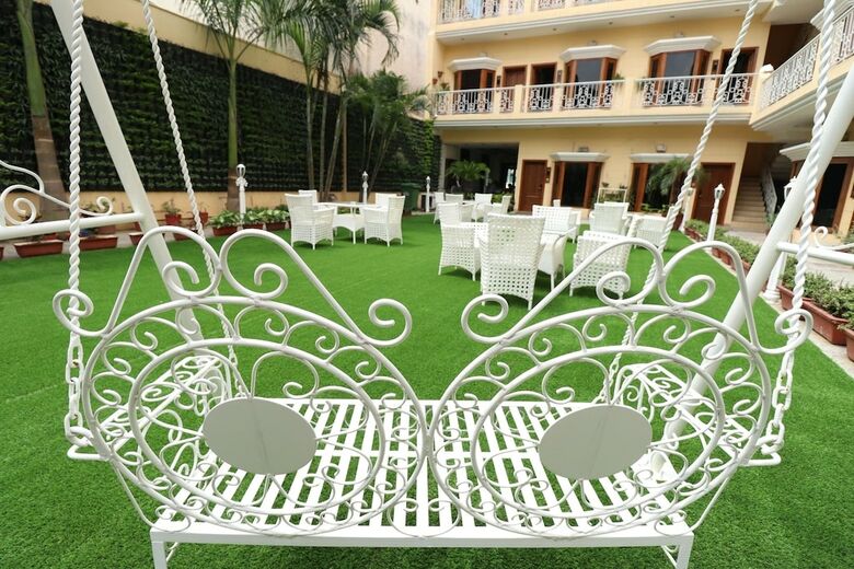Hotel Mohan Continental